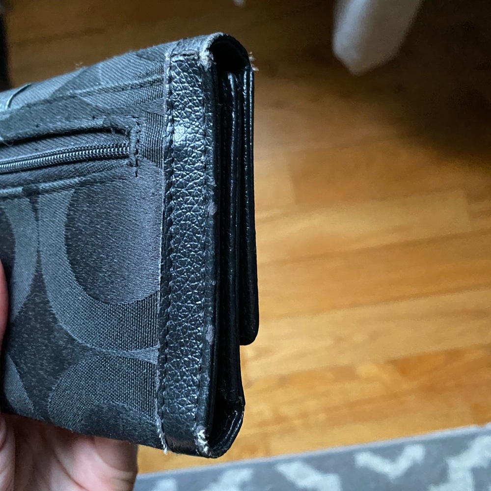 Coach Black Trifold Wallet - Picture 8 of 8